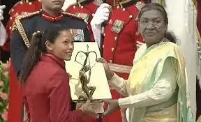 सलीमा टेटे को अर्जुन पुरस्कार मिलने पर मुख्यमंत्री हेमंत सोरेन और बाबूलाल मरांडी ने दी शुभकामनाएं