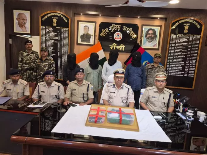 रांची पुलिस ने छिनतई करने वाले गिरोह का किया खुलासा